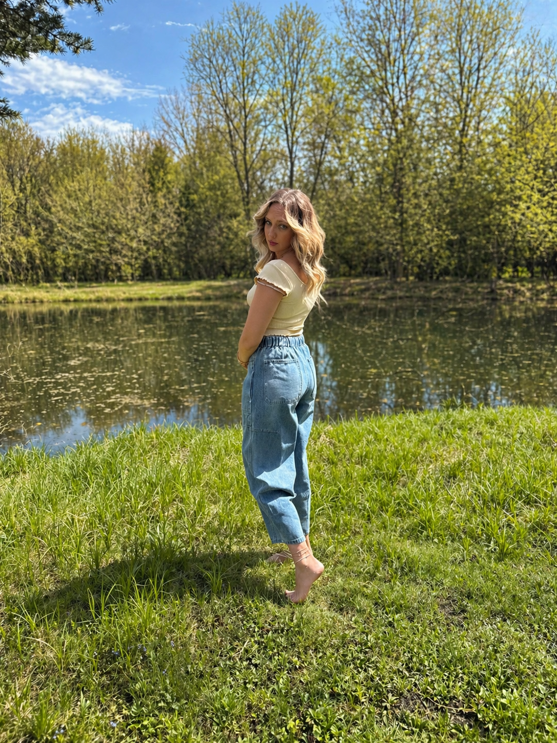 The Off Duty Barrel Jeans